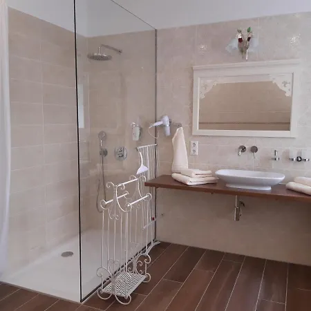 K5-suites In Der Altstadt Annaberg-buchholz - Sehmatal - #125796 Apartment Annaberg-Buchholz